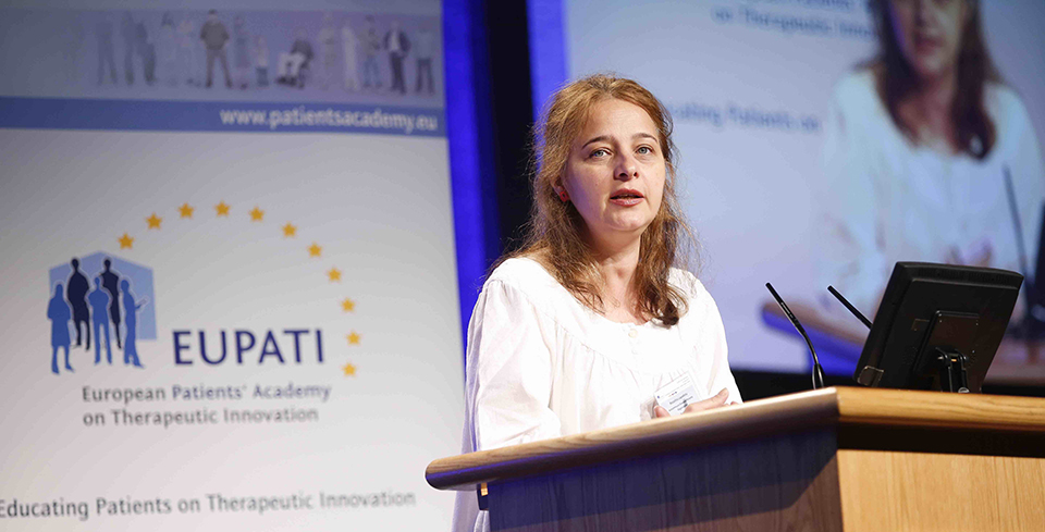 Rozalina Lăpădatu, președinte APAA: Îi încurajăm pe pacienți să construiască o relație de încredere cu medicul curant