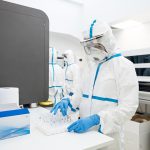 Companiile au ales siguranța: peste 40.000 de teste COVID-19 au fost efectuate în 2020, în beneficiul angajaților și pentru continuarea activității