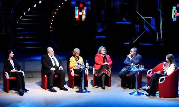 Concluzia specialiștilor prezenți la HealthTech Forum: Întârzierea procesului de digitalizare a spitalelor din România poate costa vieți
